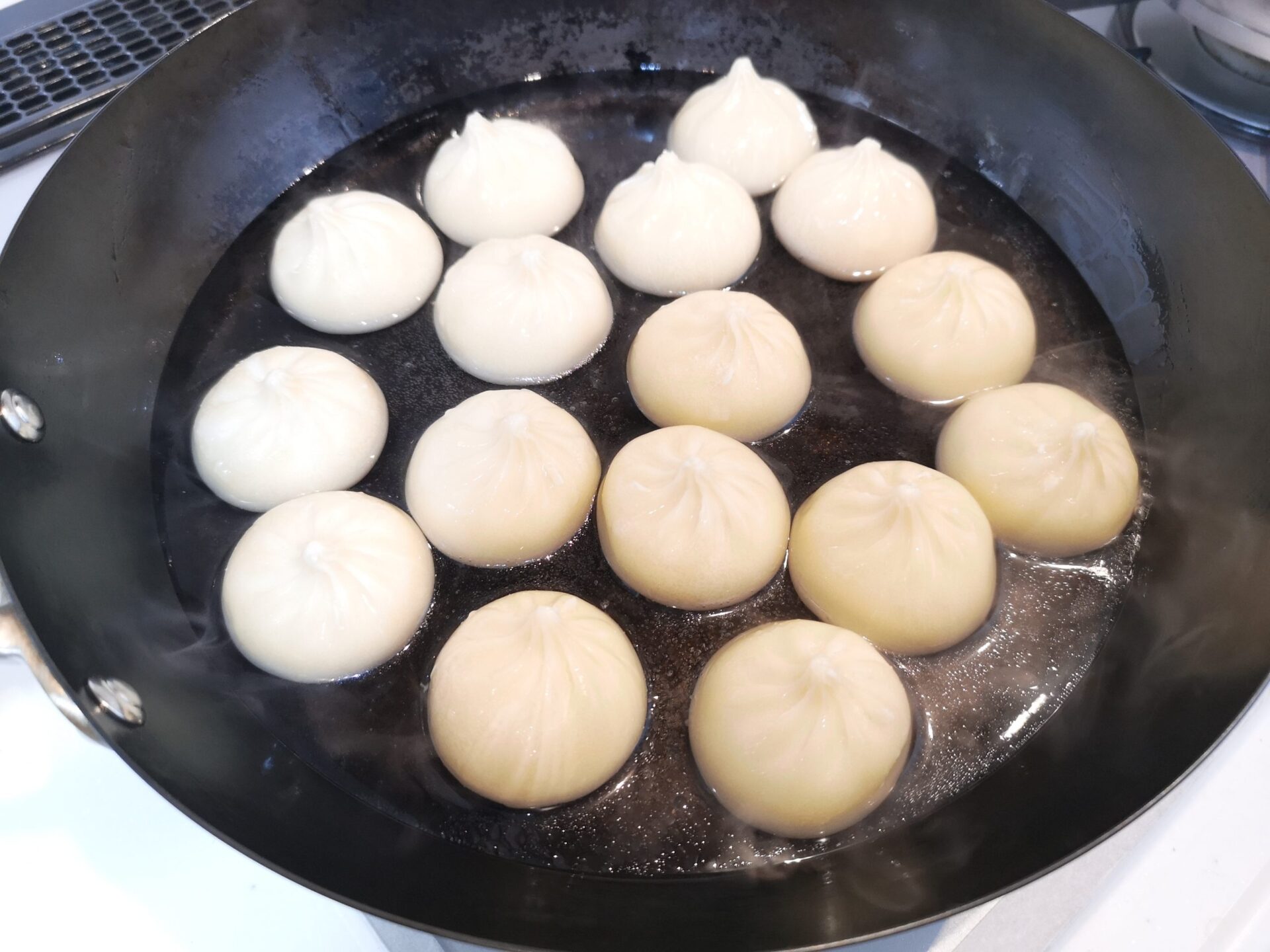 ファディの焼き小籠包