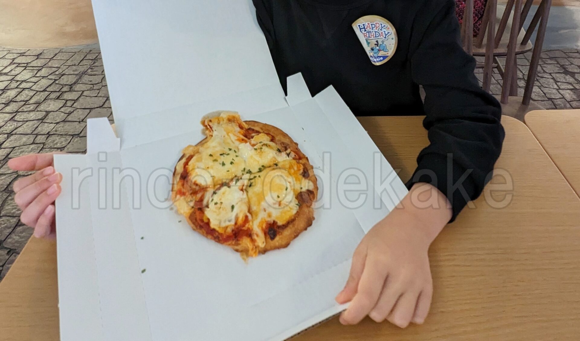 ピザショップで作ったピザ